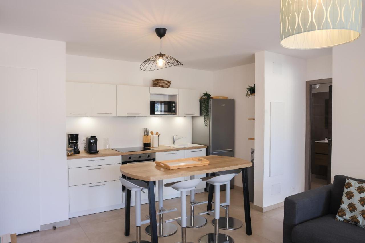 Appartement La Balagne , Bord De Mer, Grande Terrasse, Sant'Ambroggio Lumio  Zewnętrze zdjęcie